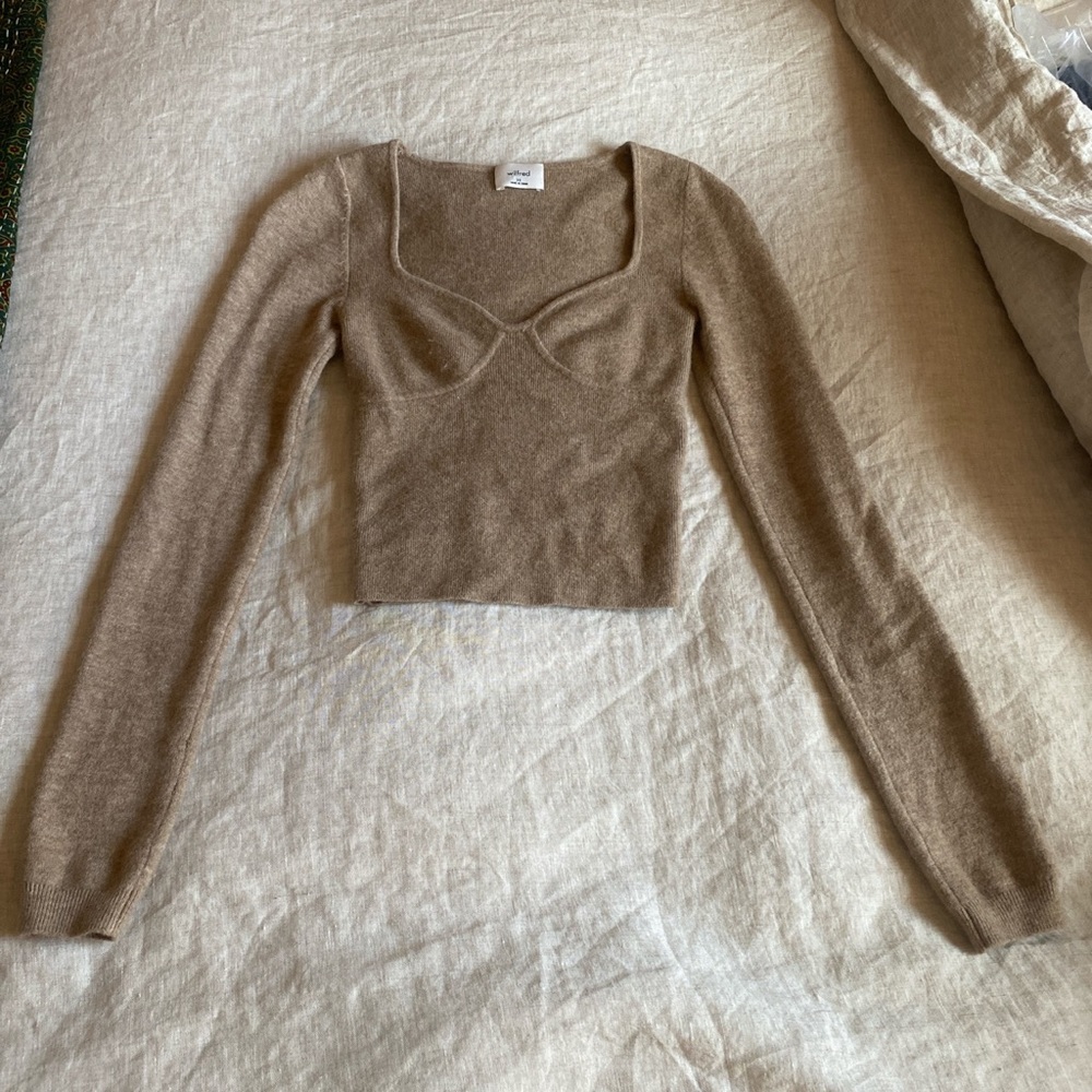 XS Heath Gold Camel Aritzia Wilfred Greer Sweater